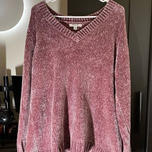 Orvis woman’s 100% polyester sweater